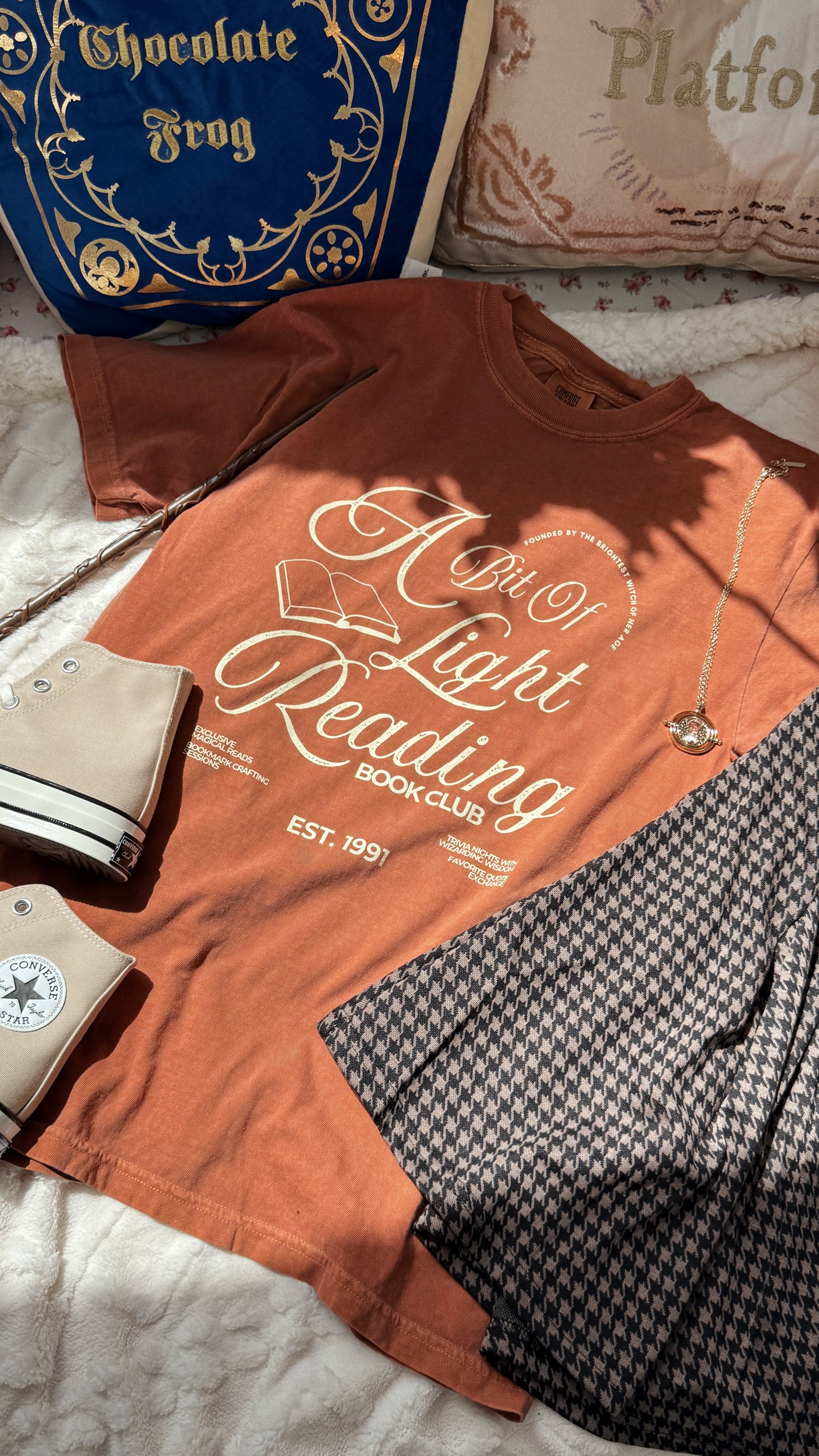 A Bit Of Light Reading Book Club Graphic Tee