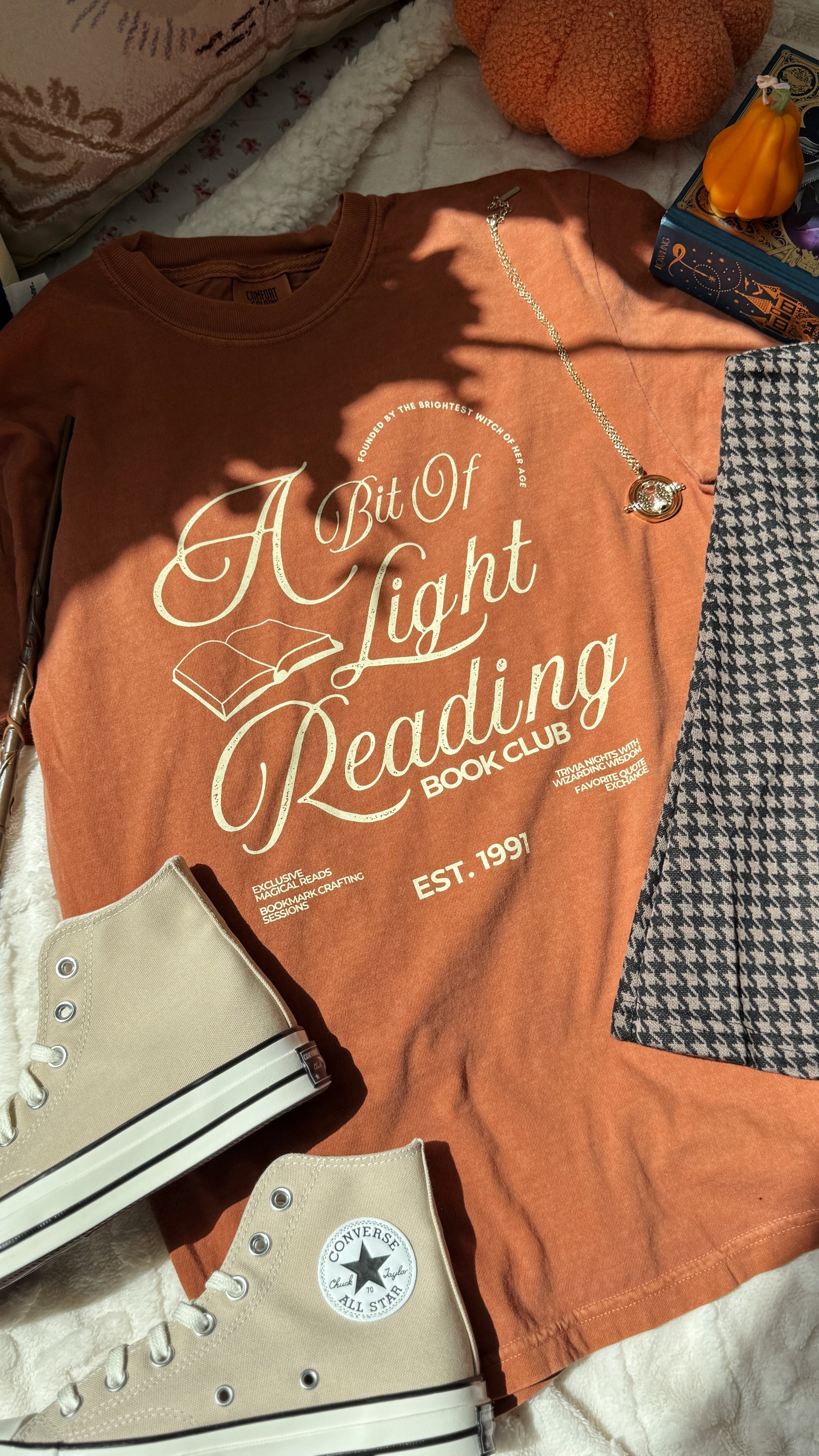 A Bit Of Light Reading Book Club Graphic Tee